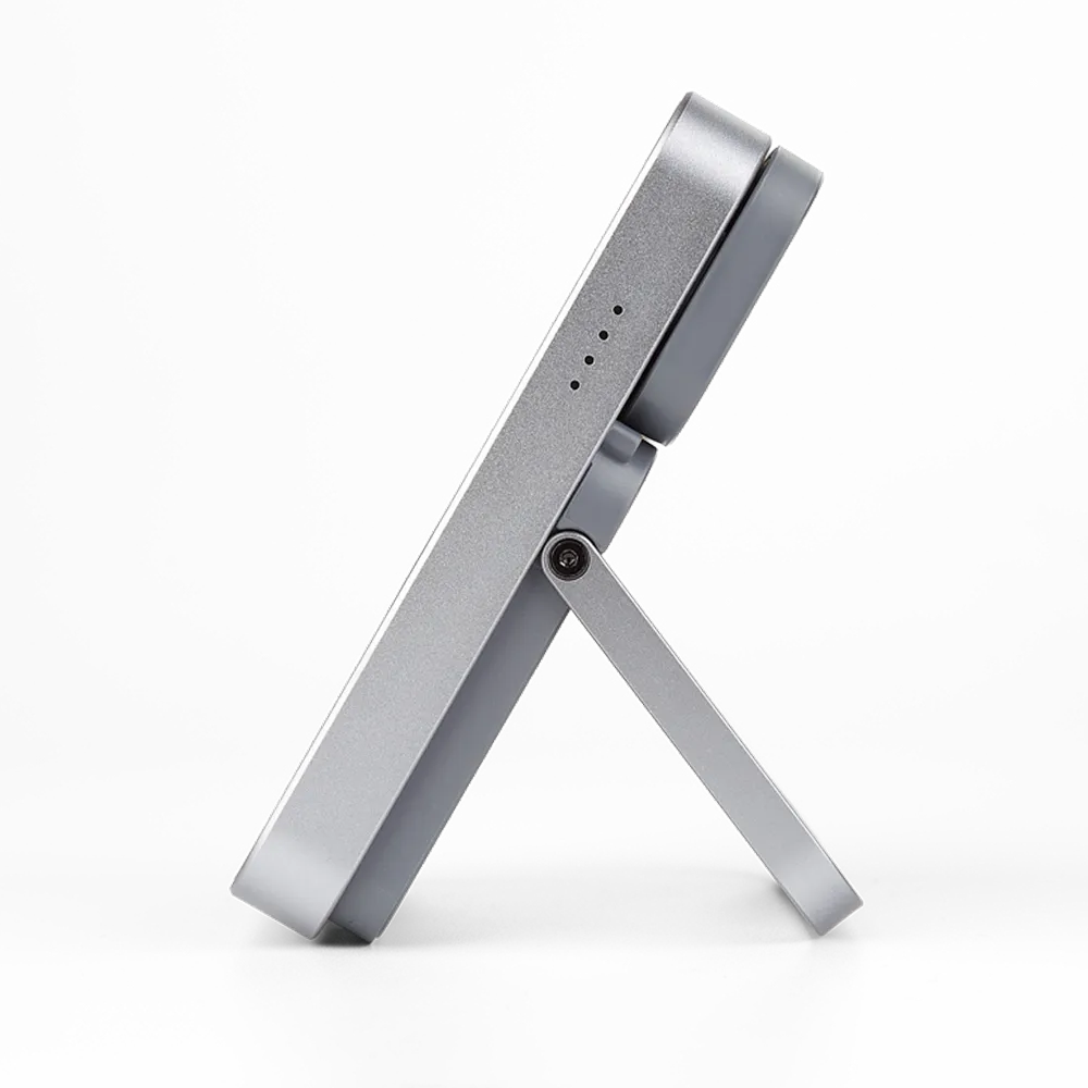 Via MagSafe Portable Power Bank