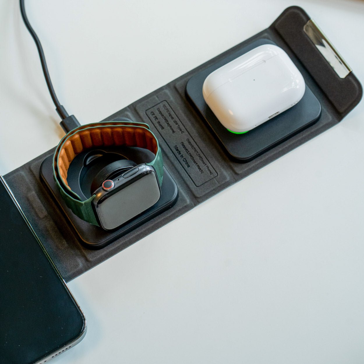 Cubica 3-in-1 Wireless Charging Station in Compact Design