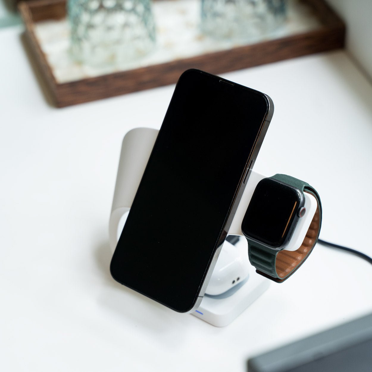 Simpli 3-in-1 Wireless Charging Station - Modern Standard