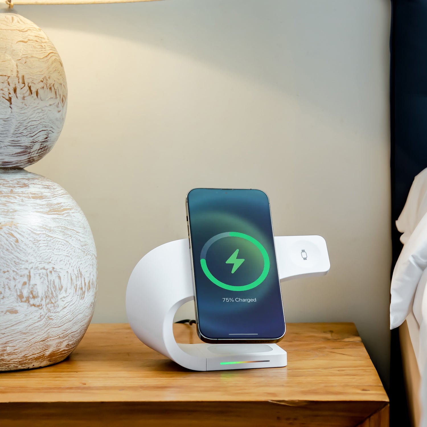 Simpli 3-in-1 Wireless Charger: MagSafe Ready – MODERN STANDARD