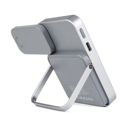 Via MagSafe Portable Power Bank